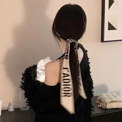 穿回80我带文工团全员出道了